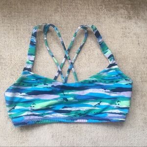 Lululemon Free To Be Seven Wonders Multi Size 6